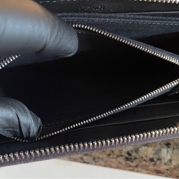 Fendi Python Zip Around  Wallet limited Edition - Picture 13 of 15